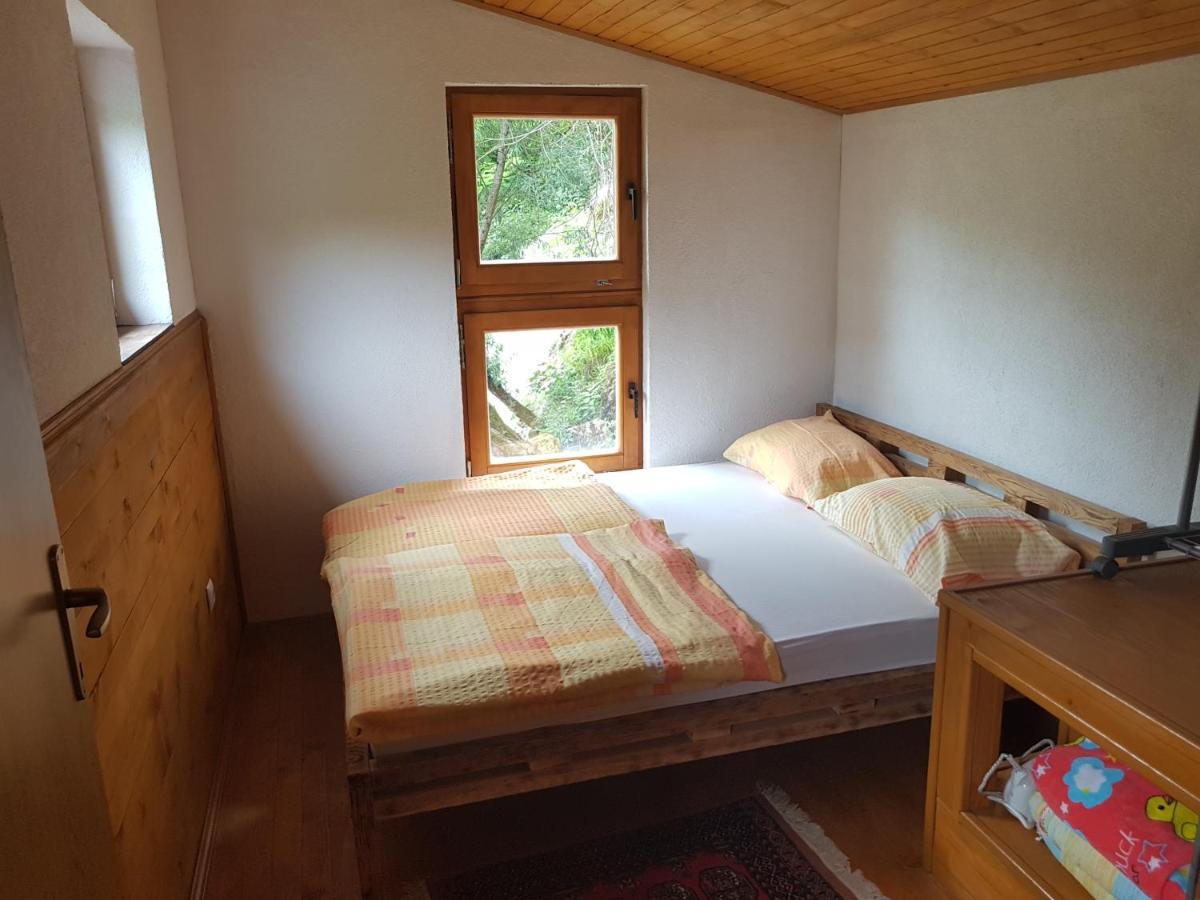 Potok Kuca Sa Bazenom Villa Konjic Buitenkant foto